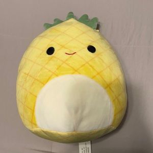 Pineapple squishmallow missing tags
